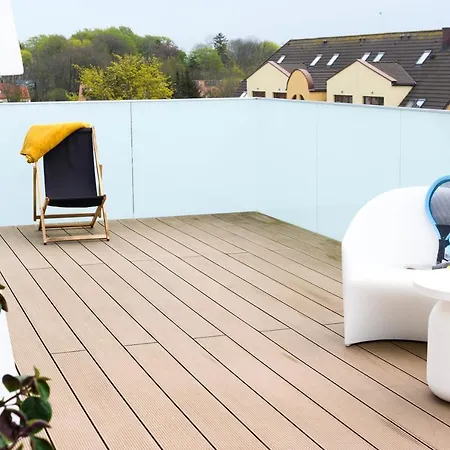 Z Tarasem 아파트 레왈